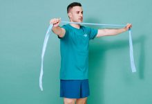 i’m-a-personal-trainer,-and-these-are-the-exercises-that-help-me-manage-my-chronic-back-pain