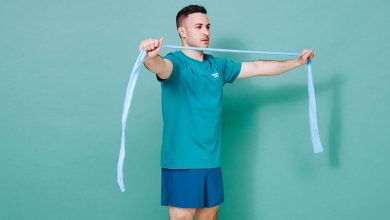 i’m-a-personal-trainer,-and-these-are-the-exercises-that-help-me-manage-my-chronic-back-pain